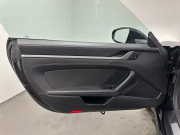 PORSCHE 992 Carrera Cabriolet  SPORT-CHRONO