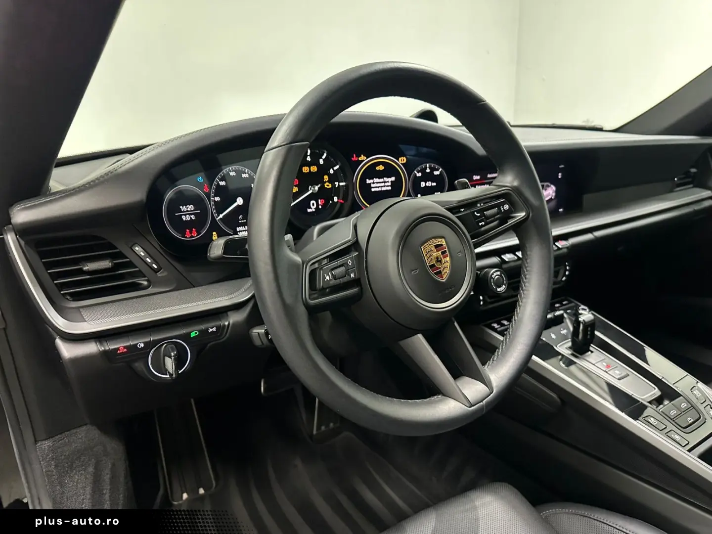 PORSCHE 992 Carrera Cabriolet  SPORT-CHRONO