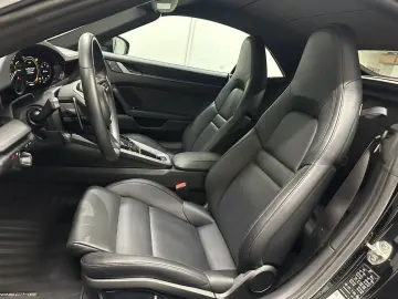 PORSCHE 992 Carrera Cabriolet  SPORT-CHRONO