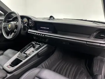 PORSCHE 992 Carrera Cabriolet  SPORT-CHRONO