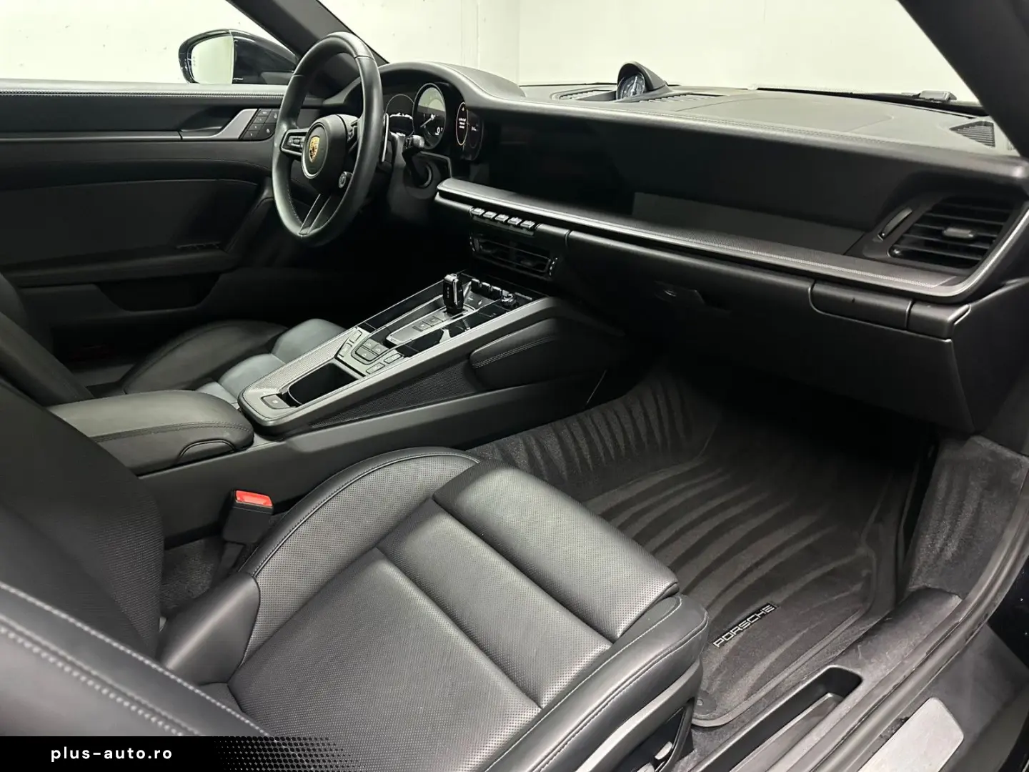 PORSCHE 992 Carrera Cabriolet  SPORT-CHRONO