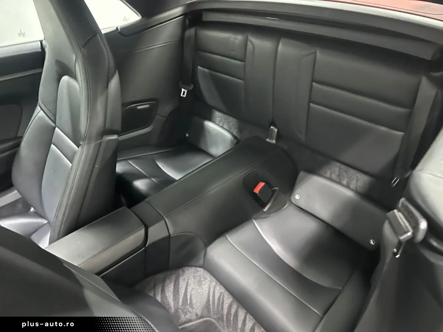 PORSCHE 992 Carrera Cabriolet  SPORT-CHRONO