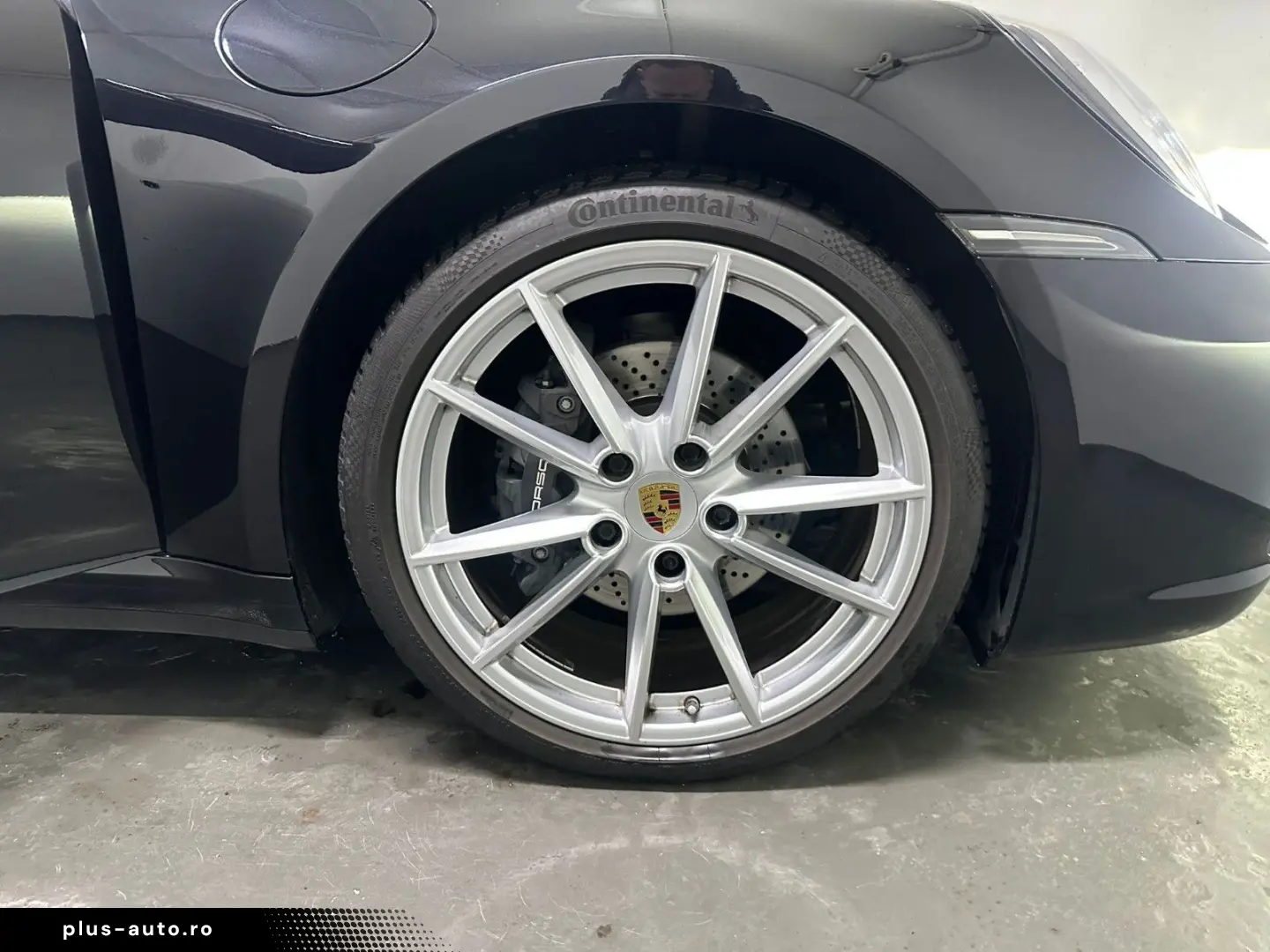 PORSCHE 992 Carrera Cabriolet  SPORT-CHRONO