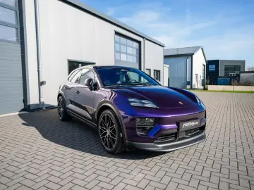 Porsche MACAN 4 Afișaj pasager BOSE PASM PANO MATRIX