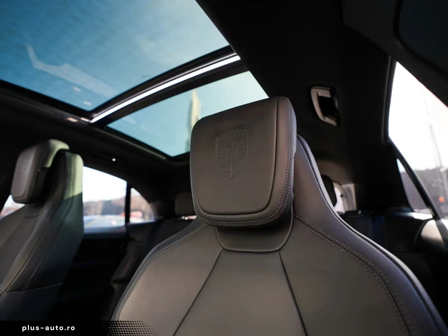 Porsche MACAN 4 Afișaj pasager BOSE PASM PANO MATRIX