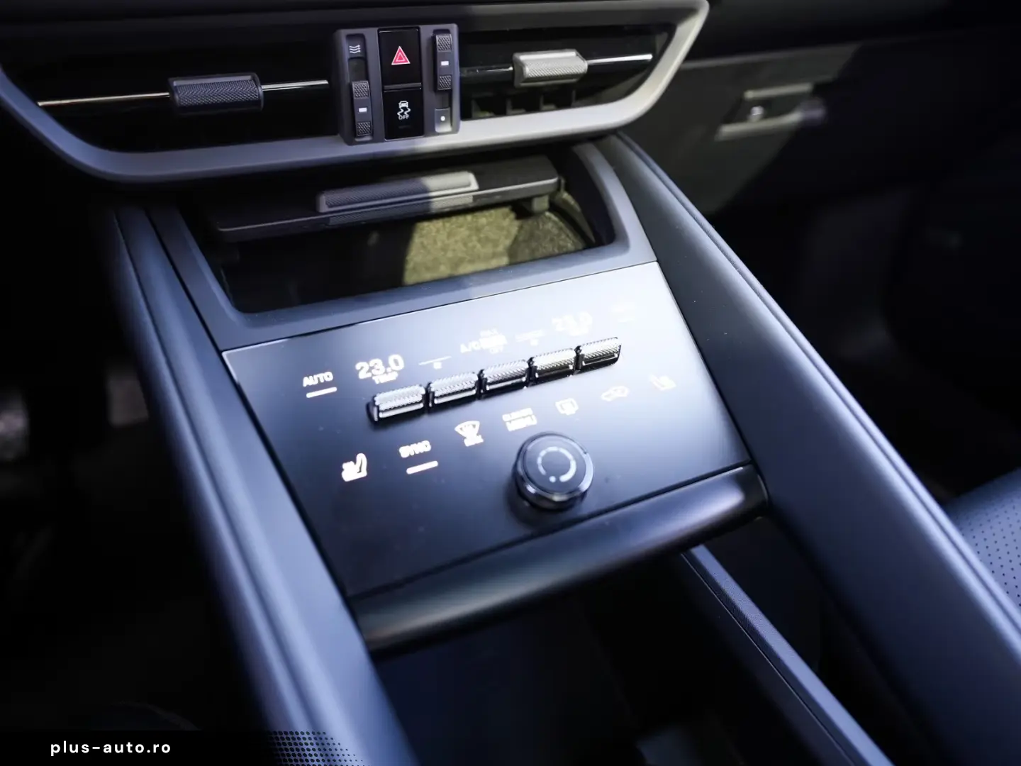 Porsche MACAN 4 Afișaj pasager BOSE PASM PANO MATRIX