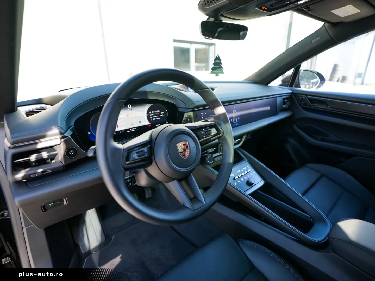 Porsche MACAN 4 Afișaj pasager BOSE PASM PANO MATRIX