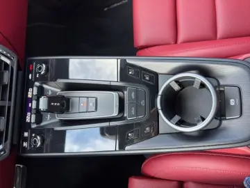 PORSCHE 911 Carrera 4 GTS Cabriolet 3.0l APROVED BURMEST