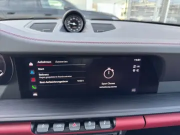 PORSCHE 911 Carrera 4 GTS Cabriolet 3.0l APROVED BURMEST