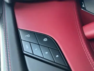 PORSCHE 911 Carrera 4 GTS Cabriolet 3.0l APROVED BURMEST