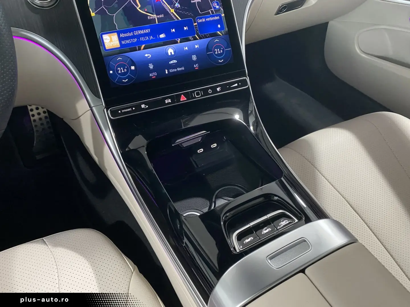 MERCEDES-BENZ CLE 220 d AMG DIS 20 HUD 360 BUR Night