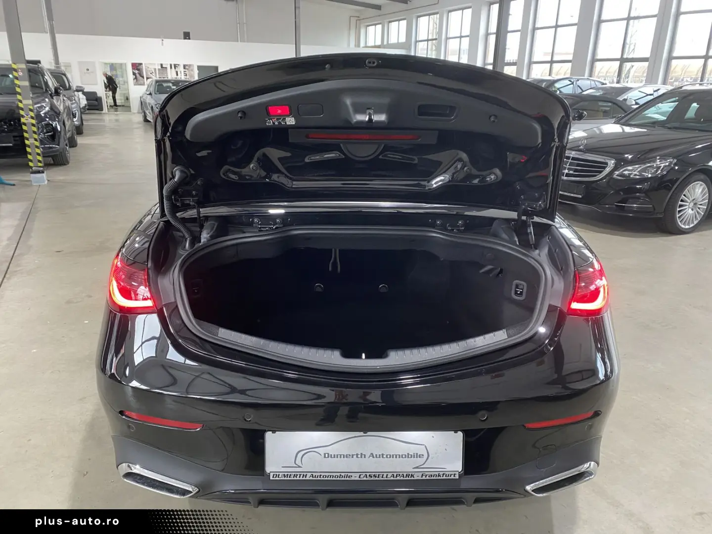 MERCEDES-BENZ CLE 220 d AMG DIS 20 HUD 360 BUR Night