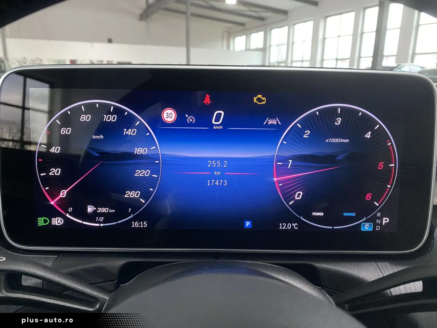MERCEDES-BENZ CLE 220 d AMG DIS 20 HUD 360 BUR Night