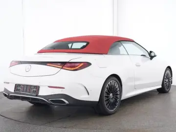 MERCEDES-BENZ CLE 200 Cabrio LEDER VERDECK ROT AMG Line Ad