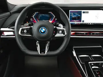 BMW 750 e xDrive M Sport