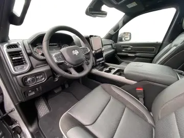 Dodge Ram 1500 Laramie Sport Special