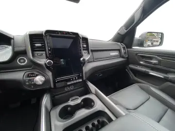 Dodge Ram 1500 Laramie Sport Special