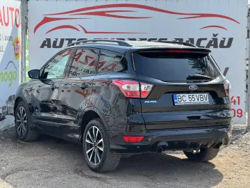 FORD KUGA ST-LINE