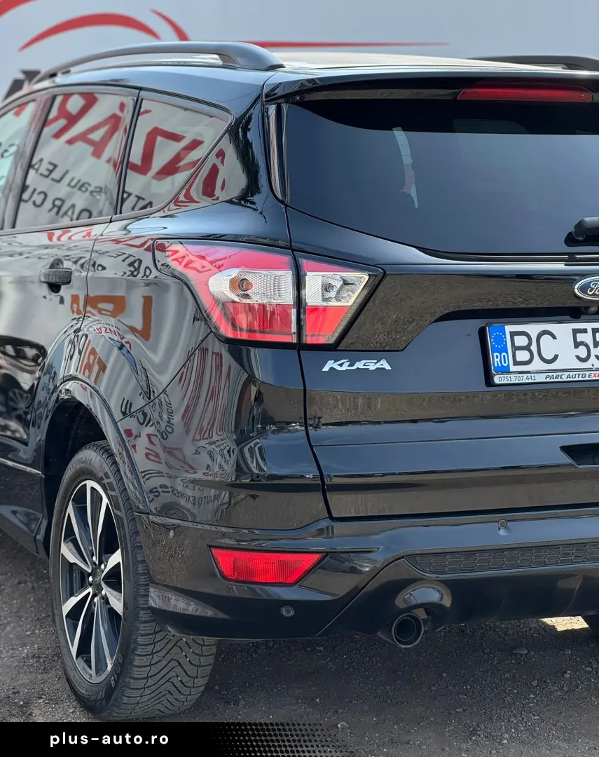 FORD KUGA ST-LINE