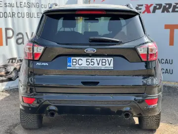 FORD KUGA ST-LINE