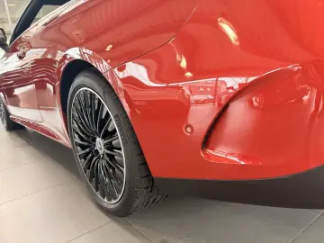 Mercedes-Benz CLE 200 AMG Cabrio Distronic Burmester