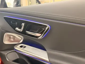 Mercedes-Benz CLE 200 AMG Cabrio Distronic Burmester