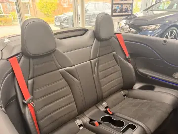 Mercedes-Benz CLE 200 AMG Cabrio Distronic Burmester