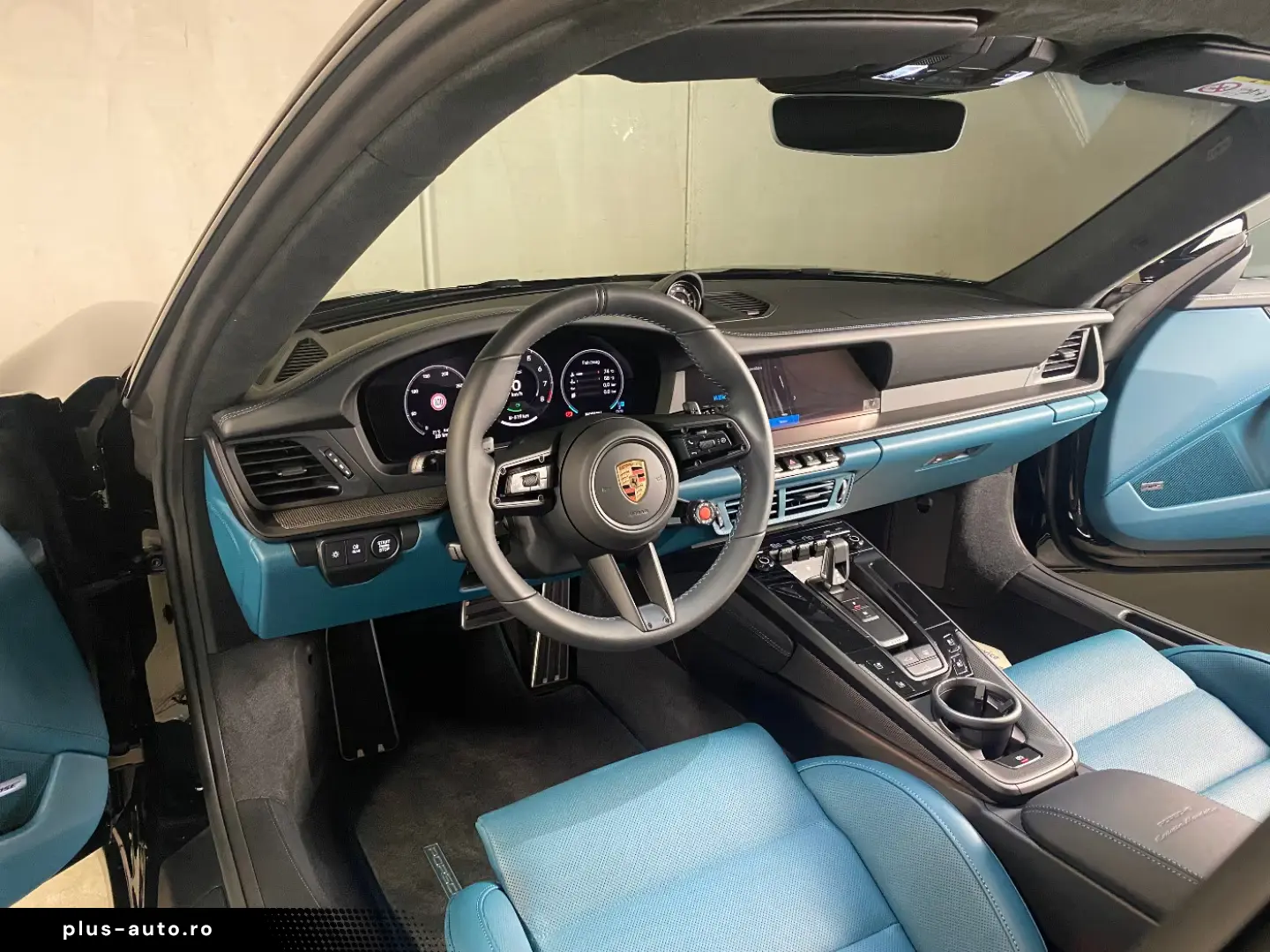 Porsche 992 (911) Carrera GTS   PDCC   Liftsystem   BOSE