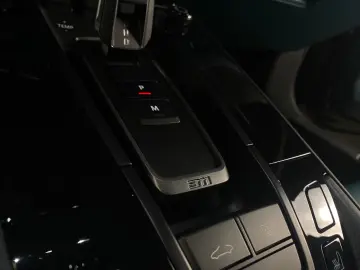 Porsche 992 (911) Carrera GTS   PDCC   Liftsystem   BOSE