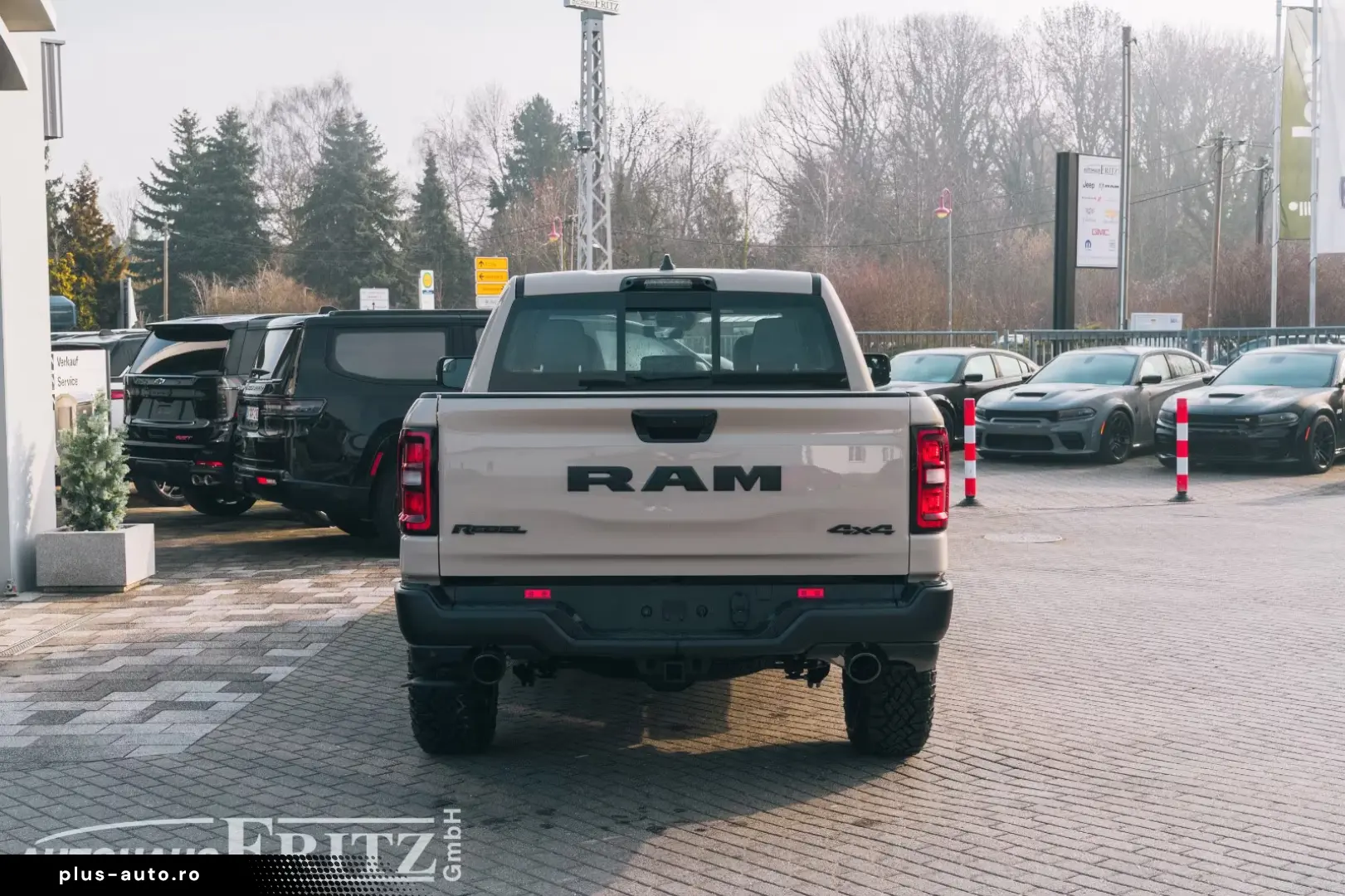 Dodge RAM 1500 Rebel X 4x4 - 3 0l I6 GT  Panoroof