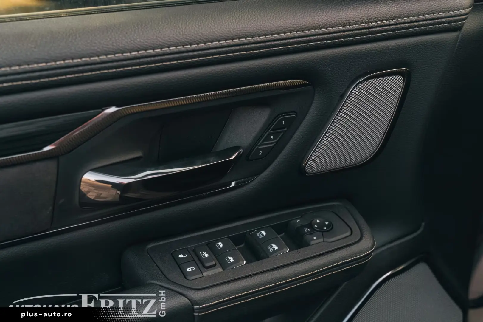 Dodge RAM 1500 Rebel X 4x4 - 3 0l I6 GT  Panoroof