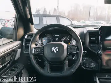 Dodge RAM 1500 Rebel X 4x4 - 3 0l I6 GT  Panoroof