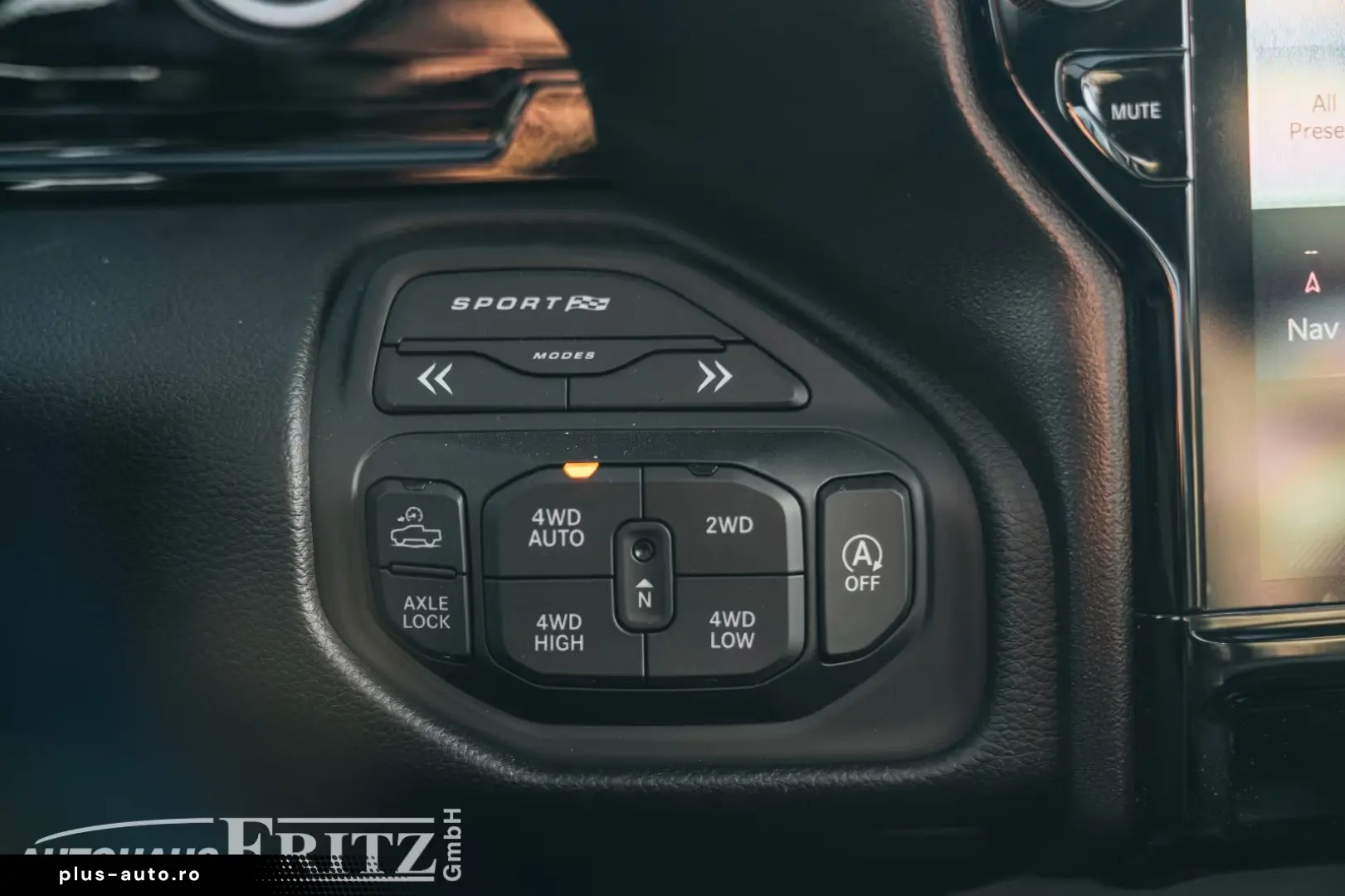 Dodge RAM 1500 Rebel X 4x4 - 3 0l I6 GT  Panoroof