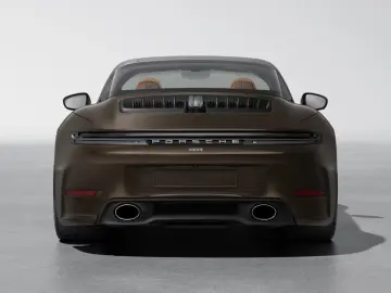 Porsche 992 (911) Targa 4S  PTS macadamia  BOSE  Liftsys