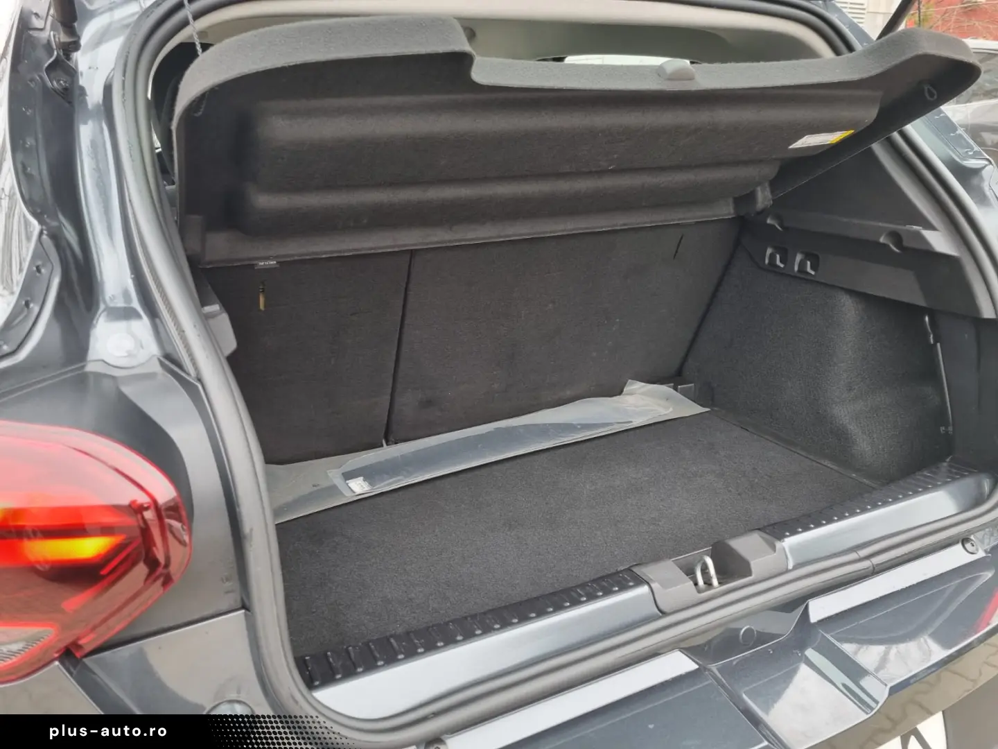 Sandero Stepway.Istoric service complet Dacia.LEASING