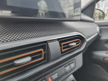 Sandero Stepway.Istoric service complet Dacia.LEASING