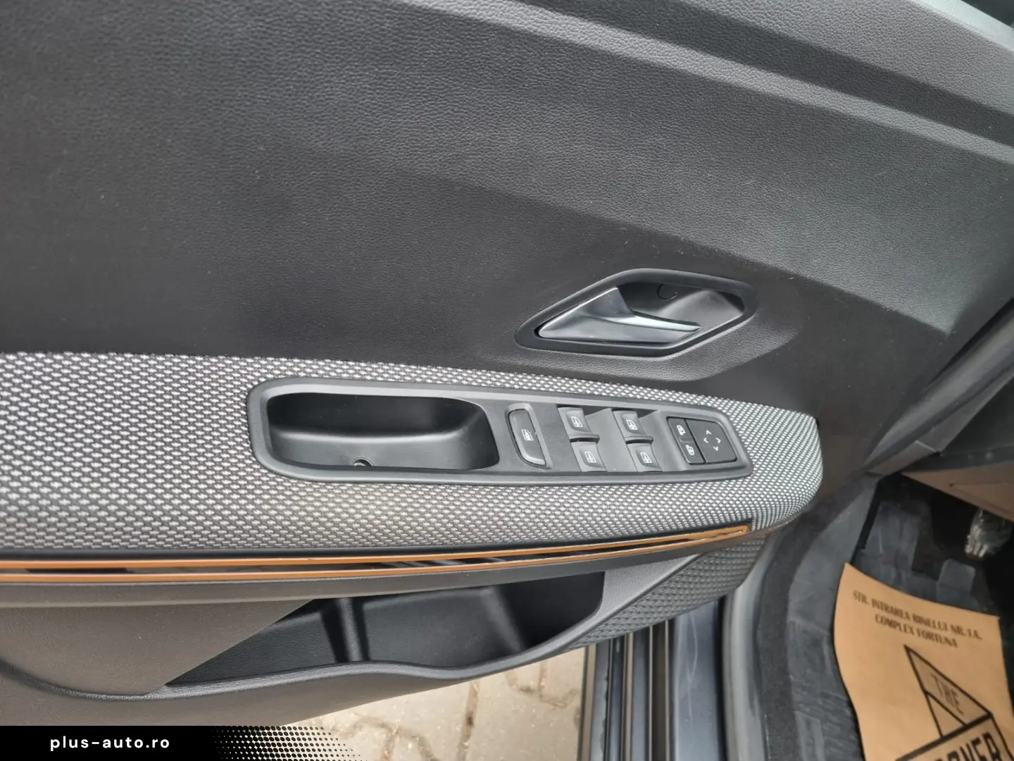 Sandero Stepway.Istoric service complet Dacia.LEASING