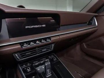 Porsche 992 Carrera GTS Cabrio