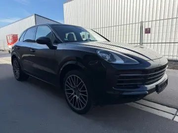 PORSCHE Cayenne Platinum Edition