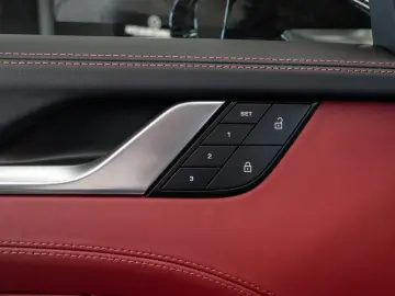 Porsche 911 Turbo S AERO-KIT SPORT-AGA SPORT-DESIGN LIFT