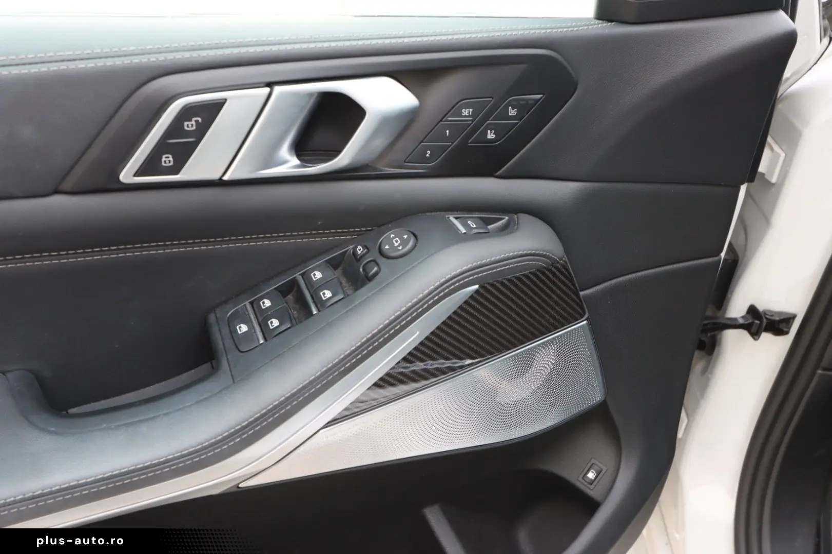 BMW X5 50e MPro Innov Comf  Travel Sky B&W net €70k