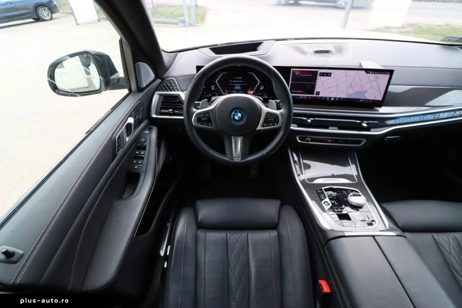 BMW X5 50e MPro Innov Comf  Travel Sky B&W net €70k