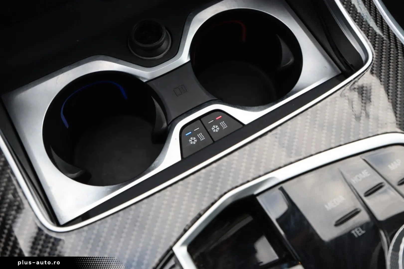 BMW X5 50e MPro Innov Comf  Travel Sky B&W net €70k