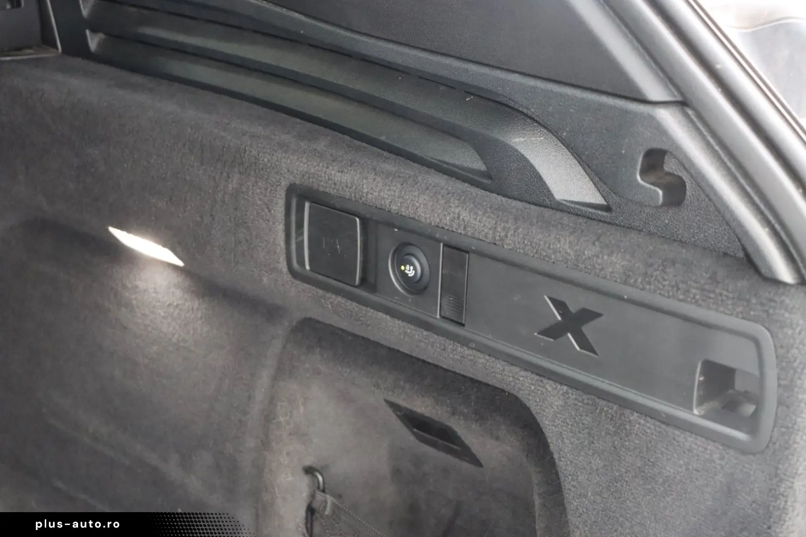 BMW X5 50e MPro Innov Comf  Travel Sky B&W net €70k