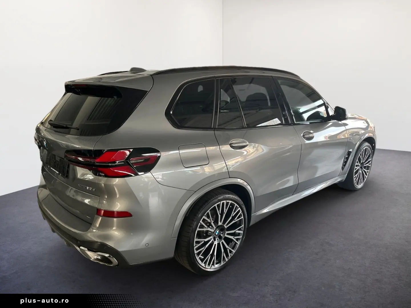BMW X5 xDrive 30d M-SPORT LED AHK PANO-DA 7-SITZ