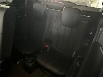 BMW X5 xDrive 30d M-SPORT LED AHK PANO-DA 7-SITZ