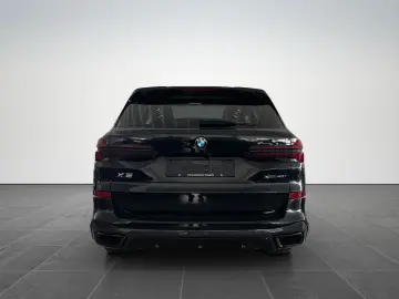 BMW X5 xDrive 40i M-SPORT PRO AHK PANO 7-SITZ VOLL