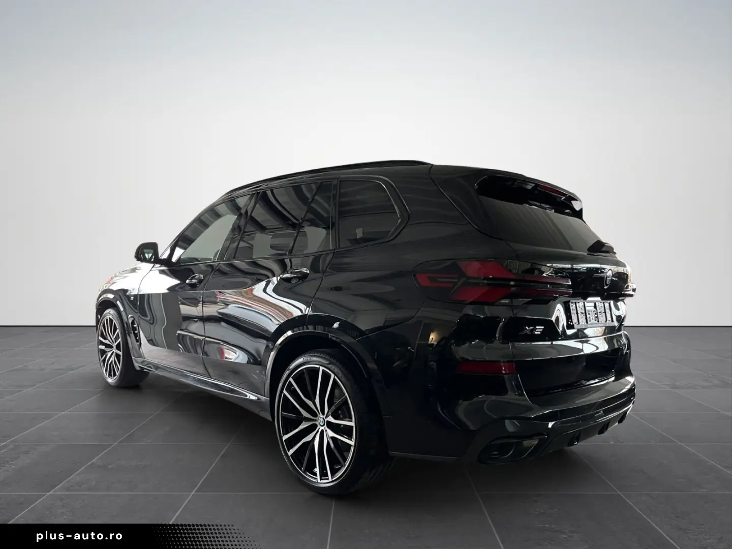 BMW X5 xDrive 40i M-SPORT PRO AHK PANO 7-SITZ VOLL