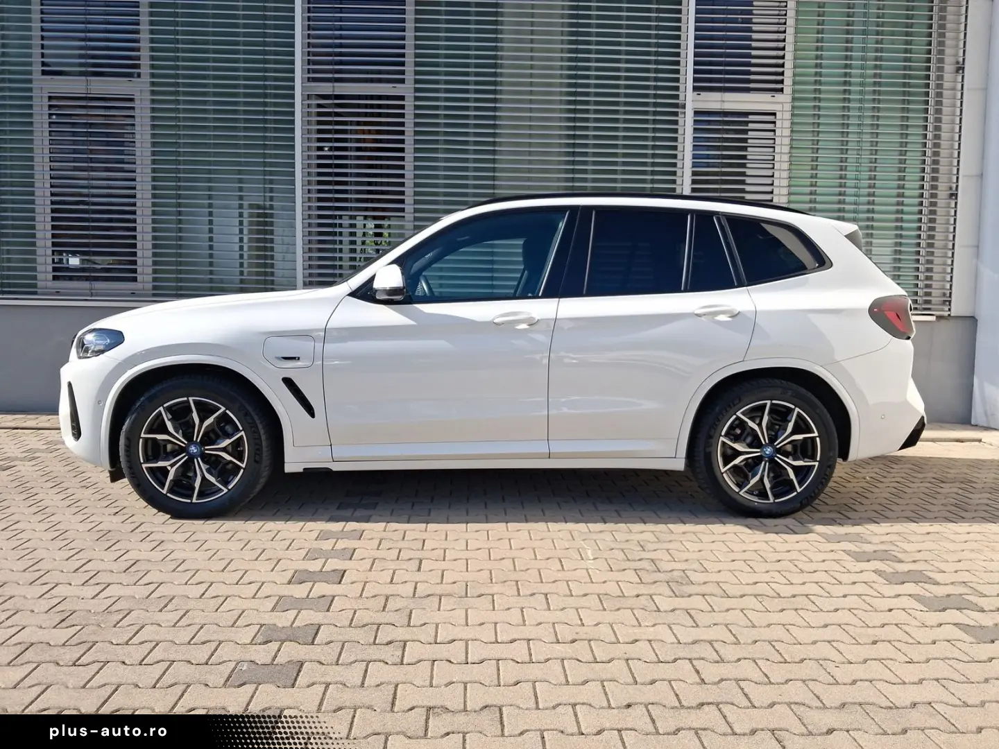 BMW X3 xDrive30e M Sportpaket LED Navi Pano HiFi