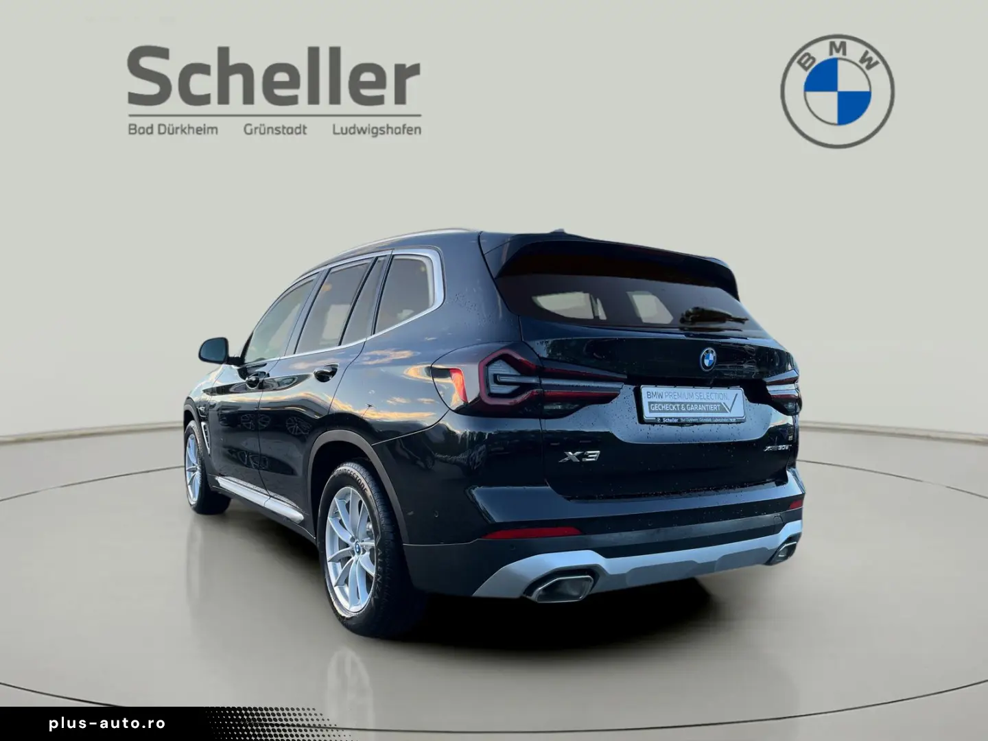 BMW X3 xDrive30e Head-Up HK HiFi DAB WLAN RFK